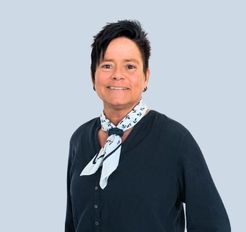 Buchungsmanagerin Petra W.